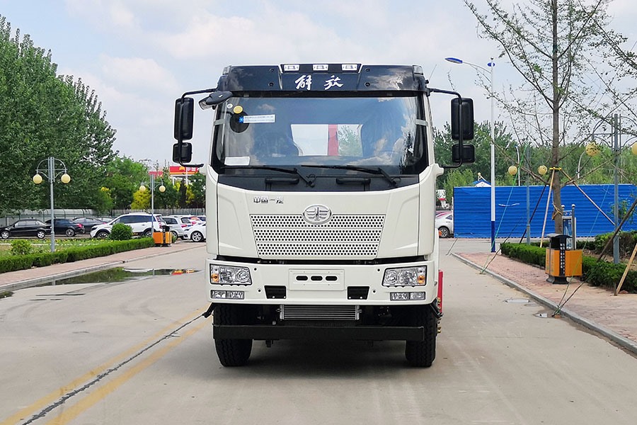 20T車廂可卸式垃圾車YYD5252ZXXC6(正前)