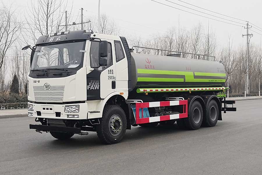 16方灑水車YYD5252GSSCA6(左45°)