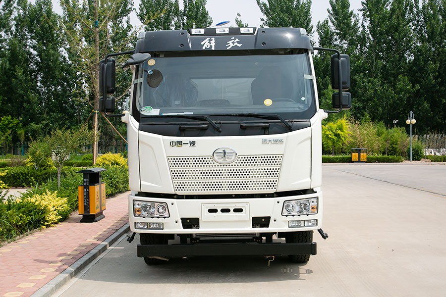 16方綠化噴灑車(chē)